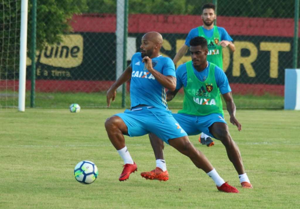 Claudinei Oliveira tem o primeiro desafio com o Sport na Ilha do Retiro