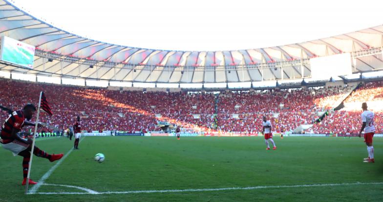 Maracanã foi pequeno para a imensa torcida do Mengo