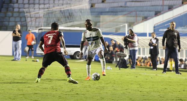 Série B: Com dúvida na lateral, Coritiba se prepara para receber Brasil de Pelotas
