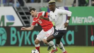 Fifa multa Rússia por cânticos racistas de torcedores contra jogadores da França