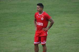 Série D: Volante alerta para dificuldades e garante empenho do elenco do América-RN