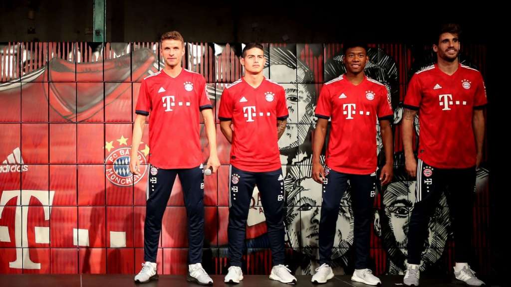 Copa do Mundo: Dúvida, Neuer vê Bayern negar que ele já esteja descartado de decisão