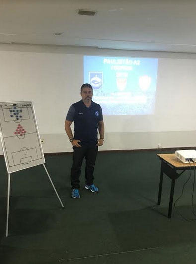 De volta ao mercado, Leandro Sena analisa propostas para a temporada