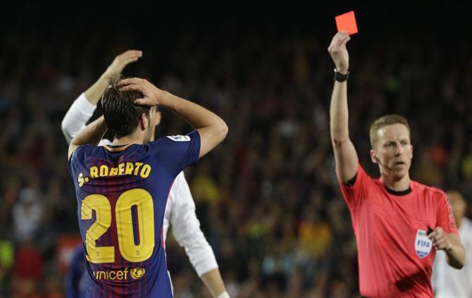 Sergi Roberto é suspenso por 4 jogos no Barça por agressão ao brasileiro Marcelo