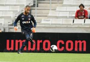 Série B: Atlético-GO contrata goleiro Léo, do Atlético-PR