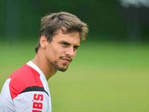 Recuperado de lesão, Rodrigo Caio deve reforçar o São Paulo em Salvador