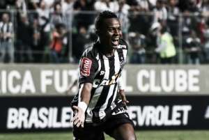 Cazares faz mistério, mas deve ser titular do Atlético-MG no domingo