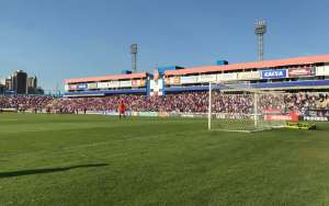 Paraná viaja com problemas e Micale terá que mexer no time titular