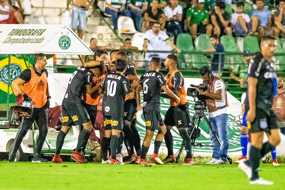 Série B: Ponte Preta defende bom aproveitamento contra Vila Nova