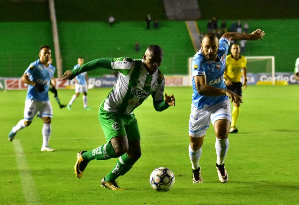 O Juventude chegou ao empate nos minutos finais com o atacante Yuri Mamute (Foto: Arthur Dallegrave/EC Juventude)