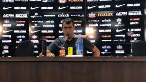 Pedrinho está pronto para seu 'batismo' como titular no clássico contra Palmeiras