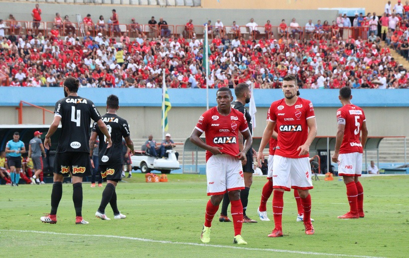 O Vila Nova perdeu os 100% de aproveitamento na quinta rodada do Campeonato Brasileiro da Série B