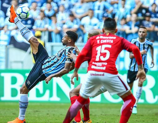 Grêmio parou no sistema de marcação do Internacional