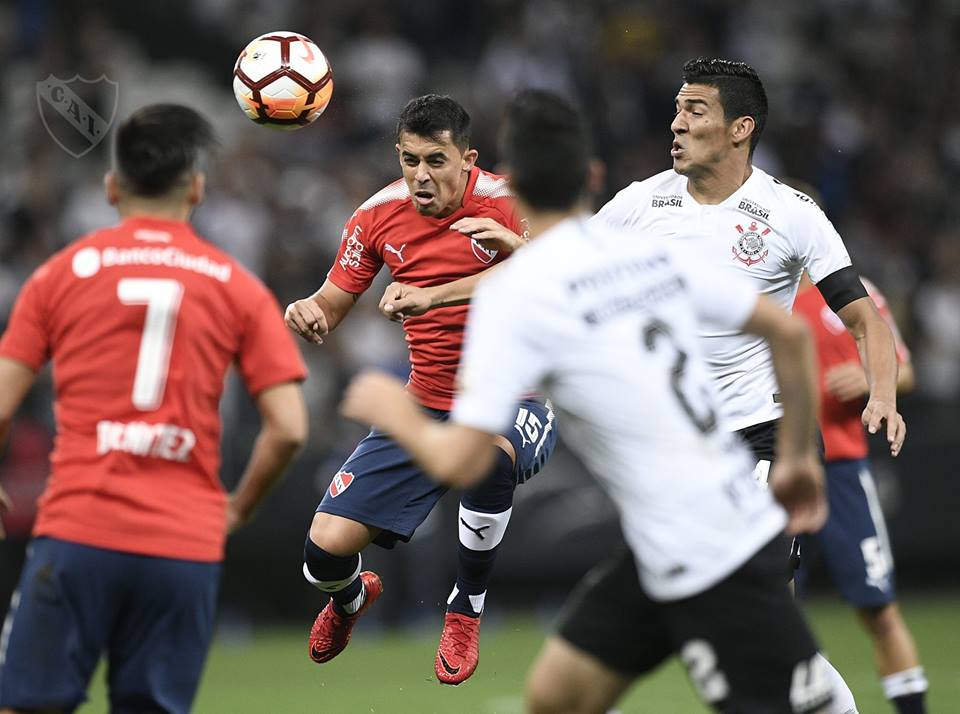 Cansado, Corinthians busca na Venezuela a vaga antecipada na Libertadores