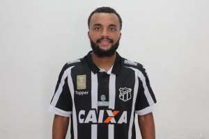 Ceará acerta empréstimo com Atlético-MG e repatria lateral-direito
