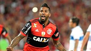 Rodinei reconhece boa fase do Flamengo, mas descarta favoritismo contra o Vasco