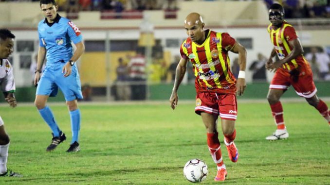 Juazeirense faz bom primeiro tempo e vence o Náutico por 2 a 0. Foto: Carlos Humberto (Agência CH) - Carlos Humberto (Agência CH)