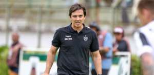 Larghi celebra vitória do Atlético-MG e minimiza opção do Cruzeiro pelos reservas