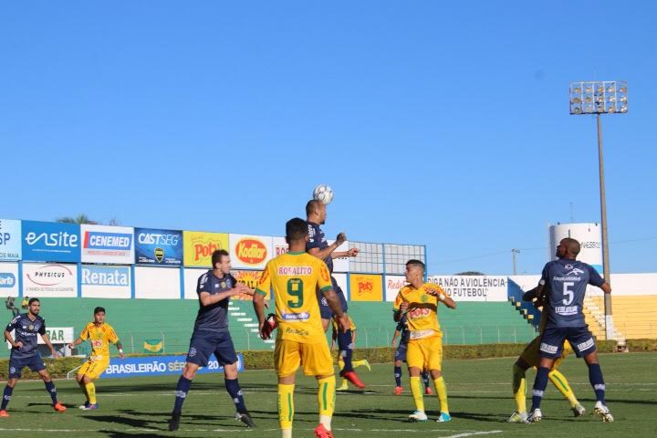 Mirassol-SP 0 x 2 Caxias-RS – Falcão vence fora de casa e se classifica