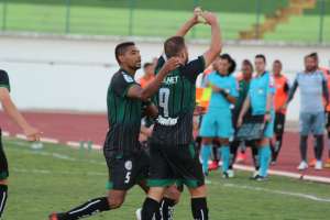 Maringá-PR 2 x 1 Linense-SP - Tricolor impede classificação antecipada do Elefante