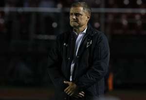 Aguirre comemora atuação do São Paulo no clássico contra o Santos