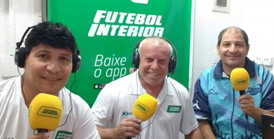 Antônio Vilson ladeado por Carlos e Marcelo Corsato