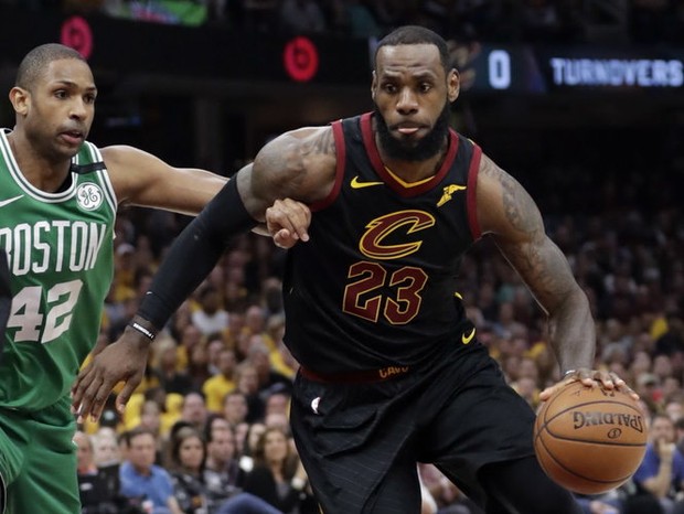 Basquete: Com 44 pontos de LeBron, Cavaliers vence Celtics e iguala final do Leste