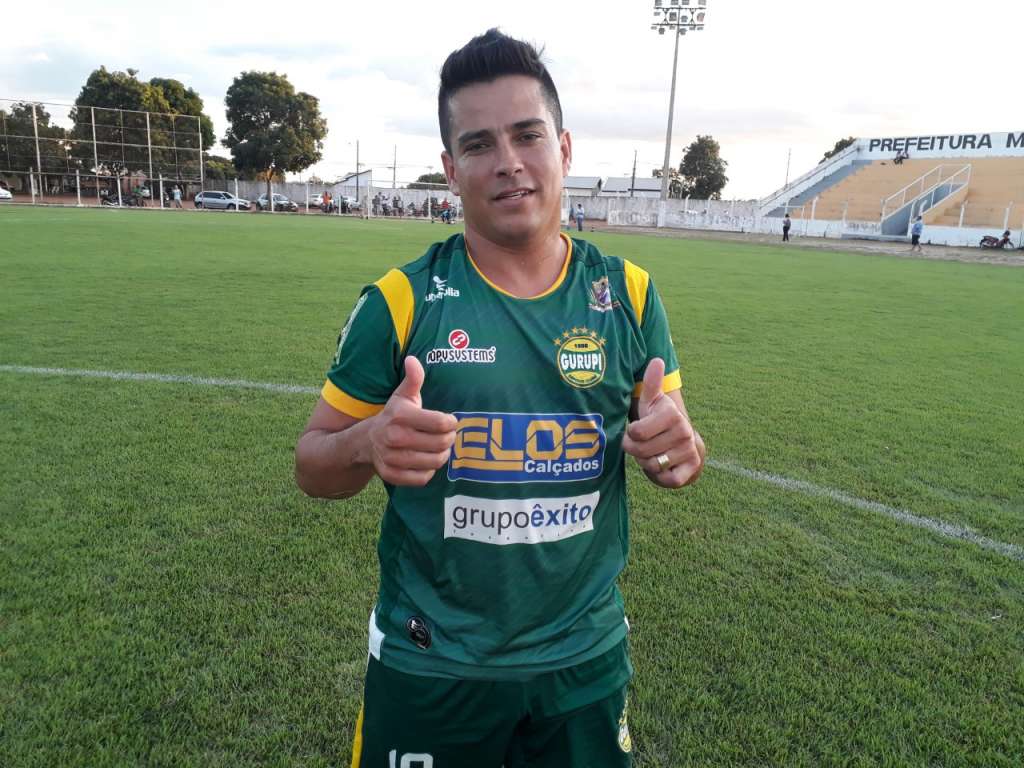 Atacante Tozin é uma das grandes esperanças de gols do Gurupi (Foto: Rogério Rodrigues)