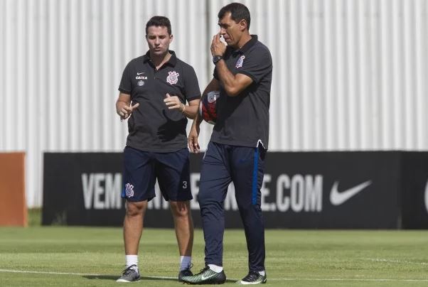 Osmar Loss é o substituto de Fabio Carille no Corinthians