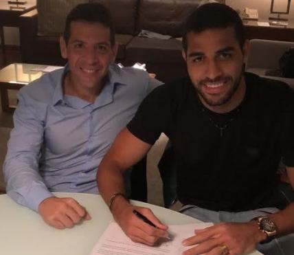 Ex-atacante de São Paulo, Palmeiras, Santos e Vasco, Alan Kardec renova com Chongqing Dangdai-CHI