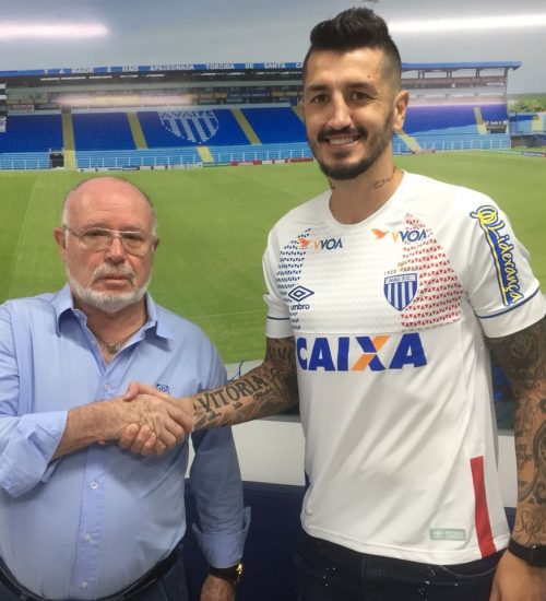 Série B: Avaí oficializa contratação do zagueiro Marquinhos, ex-Corinthians e Figueirense