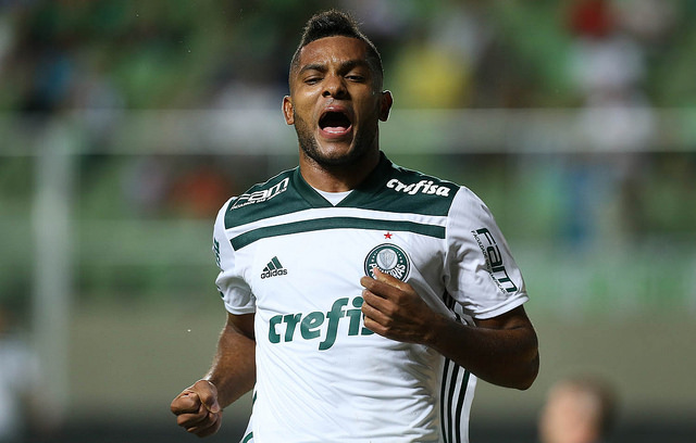 Roger afirma que Palmeiras fez o pior jogo do ano e revela bronca