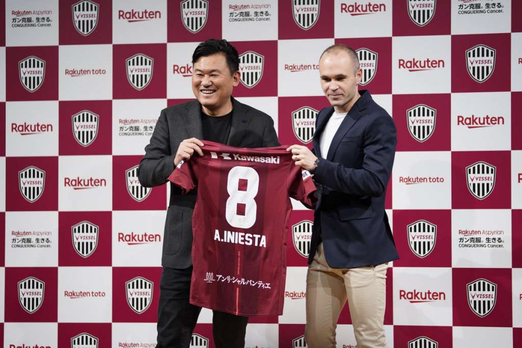 Apresentado no Vissel Kobe, Iniesta diz que 'projeto' o fez ir para time japonês