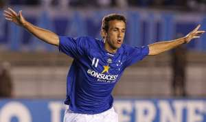 Série B: Ex-atacante de São Paulo e Cruzeiro deve ser anunciado pelo Londrina