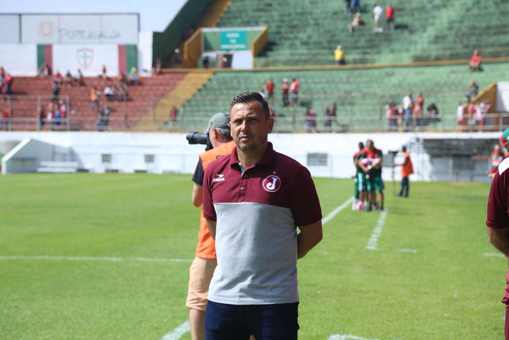 O técnico Alex Alves analisou os adversários e contou que gostou da chave do Moleque Travesso (Foto: Marcelo Germano)