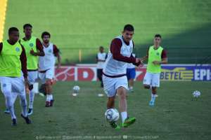 Série B: Louzer projeta estreia e novidades no Guarani contra CRB