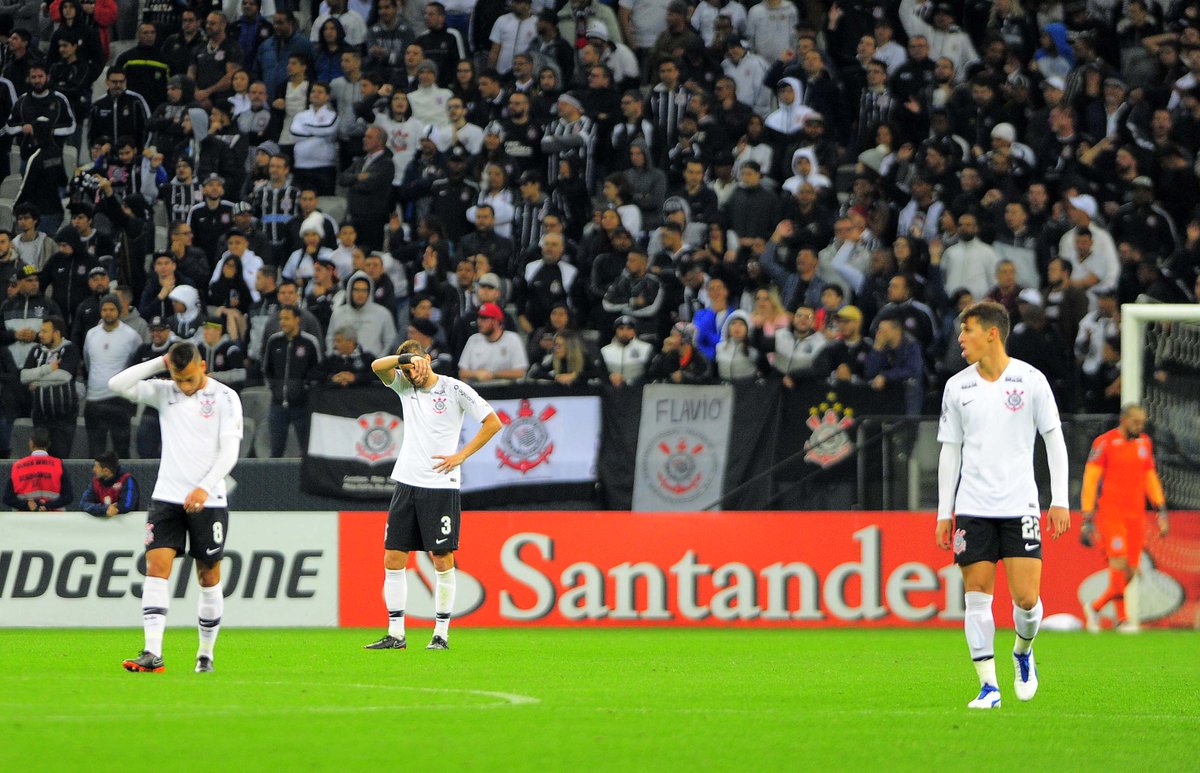 Corinthians 0 x 1 Millonarios-COL – Derrota em casa na estreia de Osmar Loss