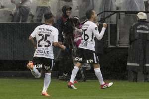Corinthians não recebe notificação da CBF e vê Rodriguinho livre para jogar