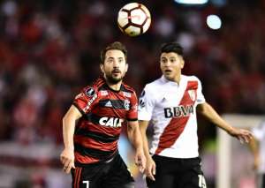 Everton Ribeiro pede equilíbrio ao Fla para voltar à liderança do Brasileirão