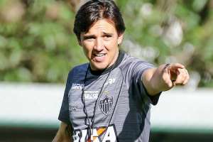 Larghi confirma Atlético-MG com volta de Gustavo Blanco no lugar de Elias