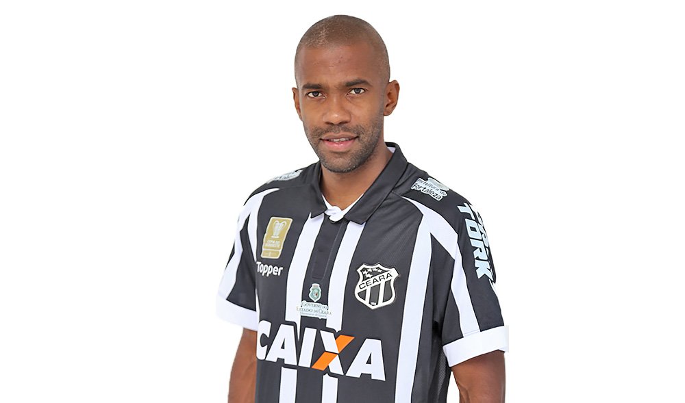 Ceará acerta contratação do volante Fabinho junto ao Internacional
