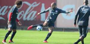 Inter aposta na segurança defensiva para frear Corinthians e conseguir embalo