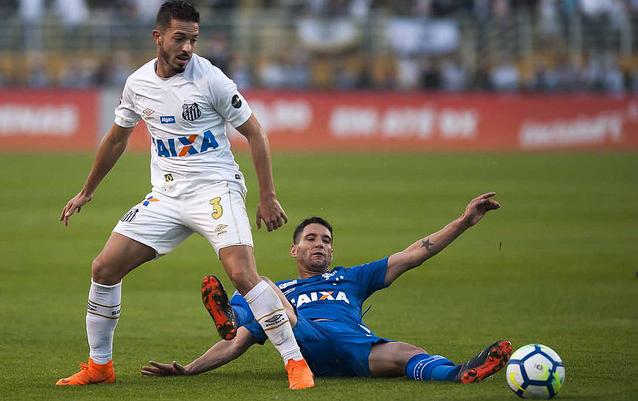 Sob pressão após derrota no Pacaembu, Jair Ventura pede continuidade no Santos