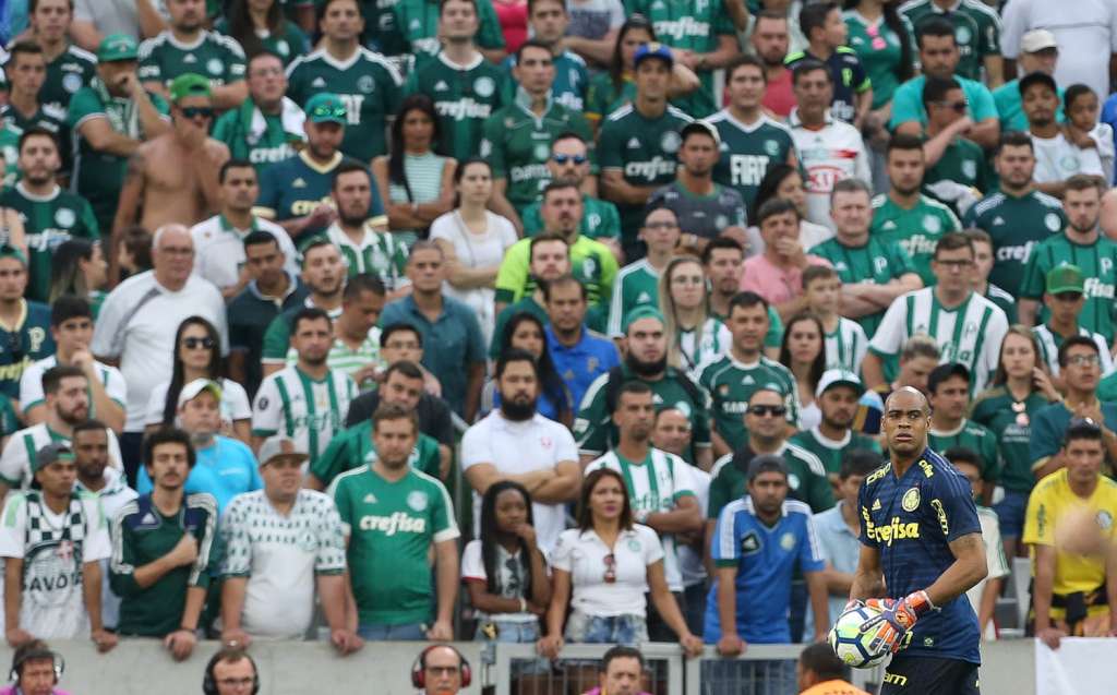 Palmeiras sofre sem o colombiano Borja e não consegue definir um substituto
