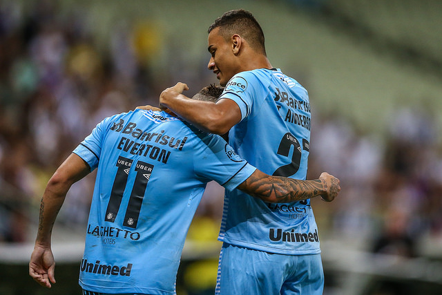 Renato Gaúcho elogia efetividade do Grêmio após vitória e diz: ‘Estamos no bolo’