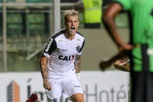 Emprestado ao Atlético-MG pelo Palmeiras, Róger Guedes recebe proposta de time árabe