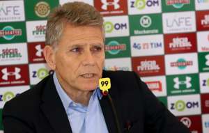Paulo Autuori deixa diretoria do Fluminense após cinco meses no cargo