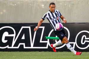 Atlético-MG inicia preparação para encarar o Sport com Ricardo Oliveira em campo