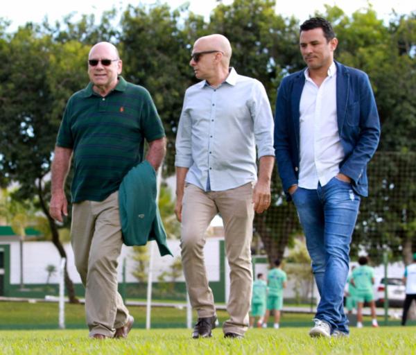 Série B: Goiás acerta contratação do dirigente José Carlos Brunoro