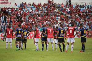 Série D: Jogadores do Moto Club não treinam por falta de pagamento